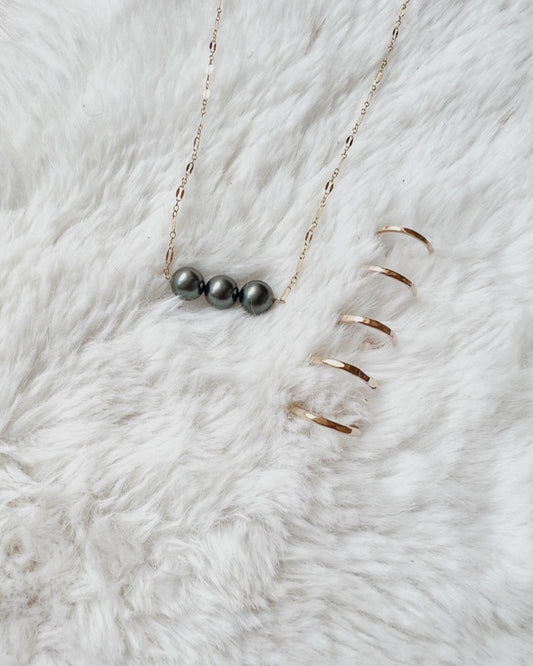 Tahitian pearl necklace & Stack ring set