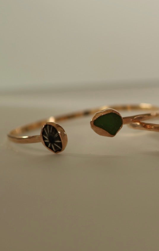 Bezel Opihi & Sea Glass