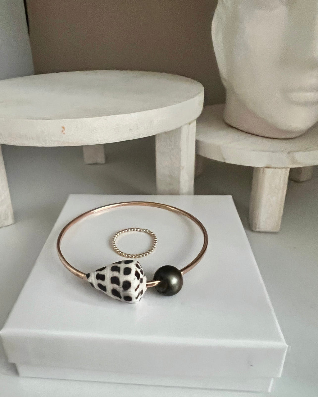 Joelle bangle