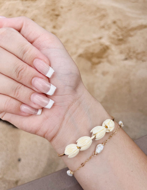4 pikake bar bangle