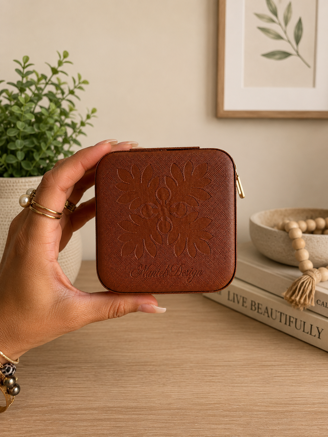 Ulu case
