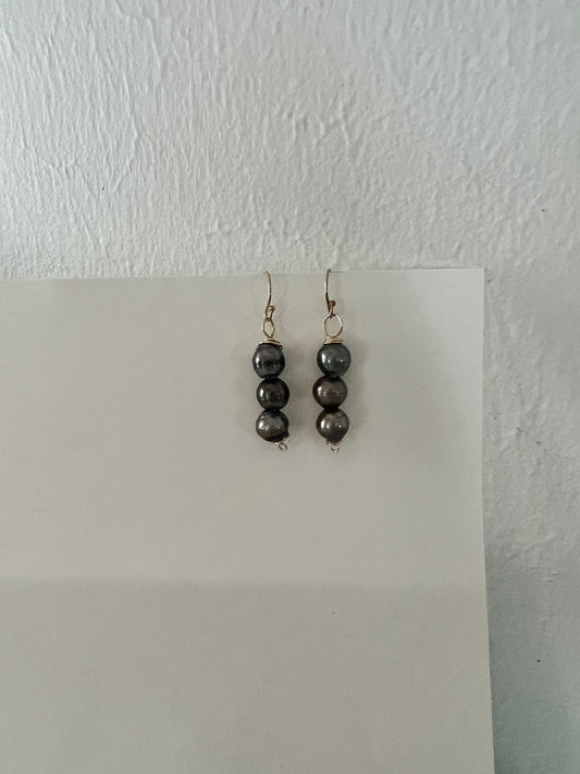 Tahitian pearl Earrings